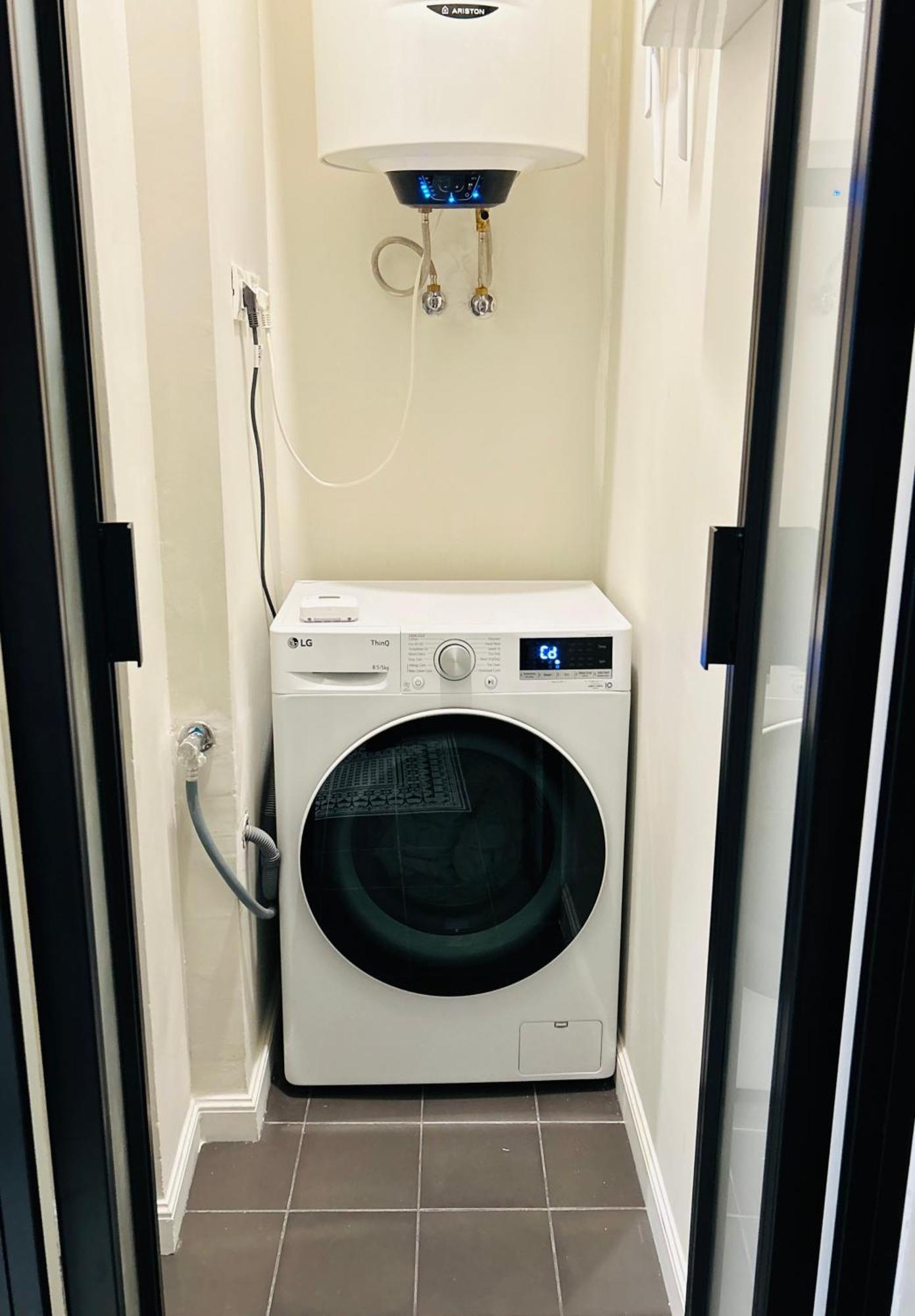 Ultracentral Lux Boutique 1Br Ap Near Subway ブカレスト エクステリア 写真